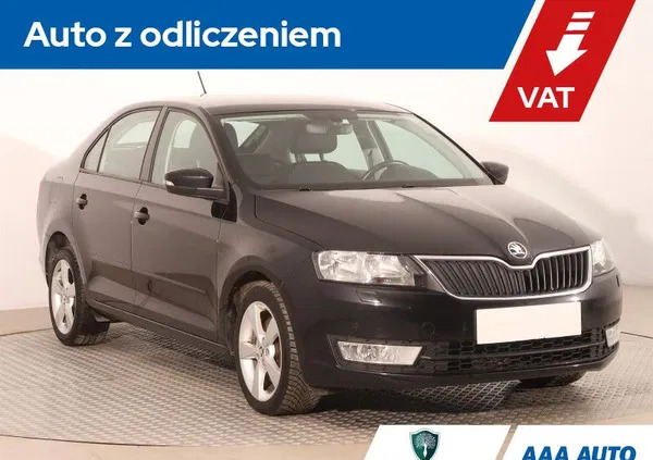 samochody osobowe Skoda RAPID cena 36000 przebieg: 133001, rok produkcji 2016 z Ińsko